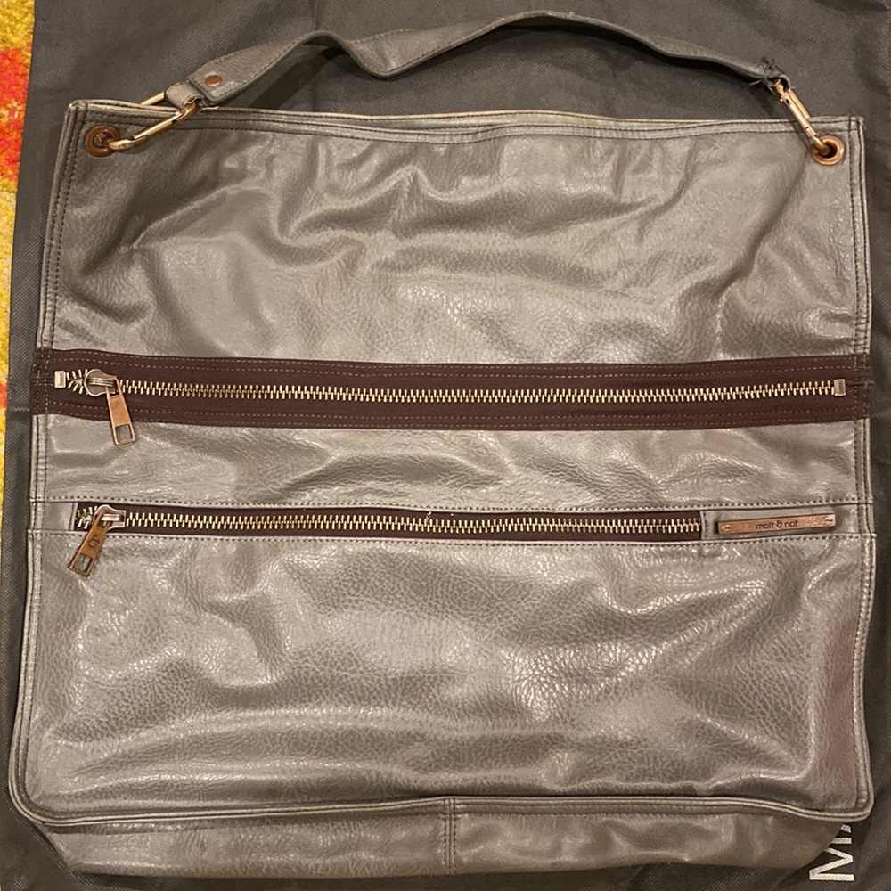 SALE!! CLEARING CLOSET SALE!!  MATT & NAT Grey Leather Purse